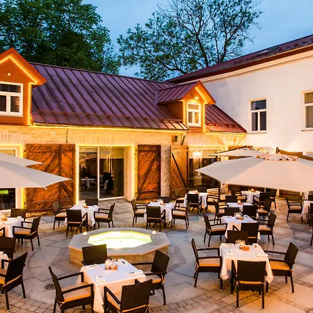 The Von Stackelberg Talin