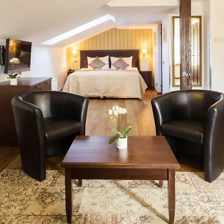 The Von Stackelberg Tallinn