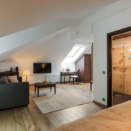 The Von Stackelberg Hotell