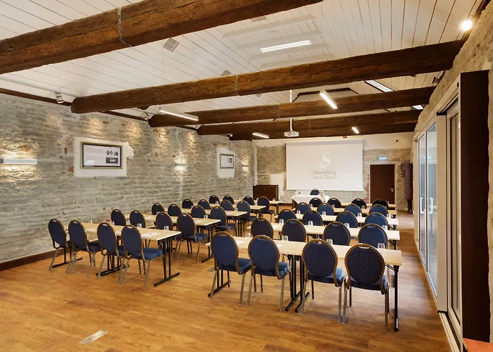 塔林沃斯达克贝格酒店 4* 塔林