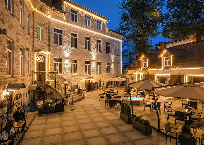 塔林沃斯达克贝格酒店 4*