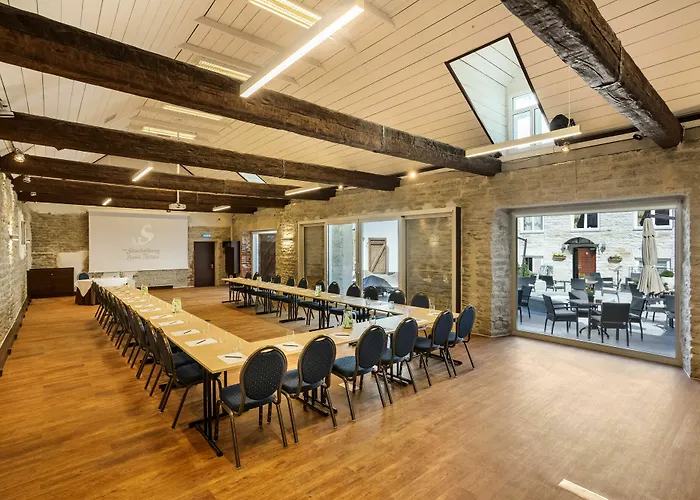 塔林沃斯达克贝格酒店 4*