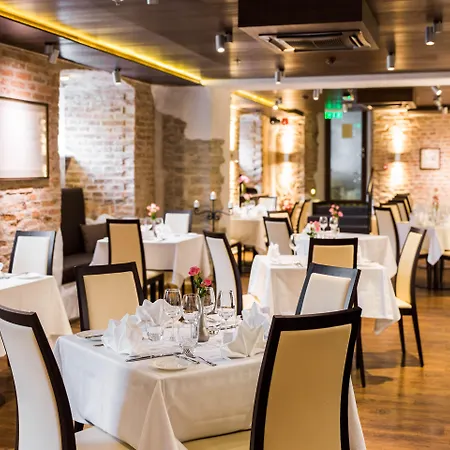 The Von Stackelberg Hotell